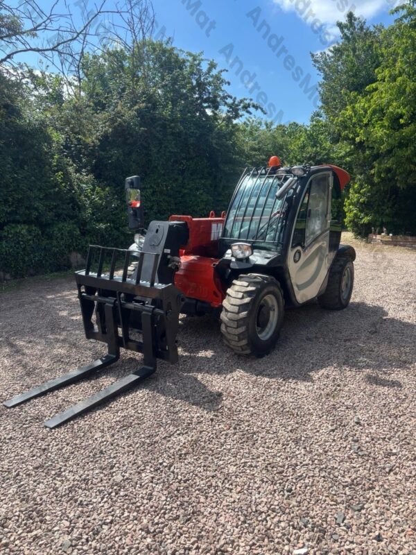 MANITOU_MT_625_H_COMFORT_AVEC_ACCESSOIRES_1751676083736_6_FILI.jpg - AndresMat