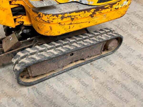 MINI_PELLE_JCB_8008_AVEC_3_GODETS_1751677958287_8_FILI.jpg - AndresMat