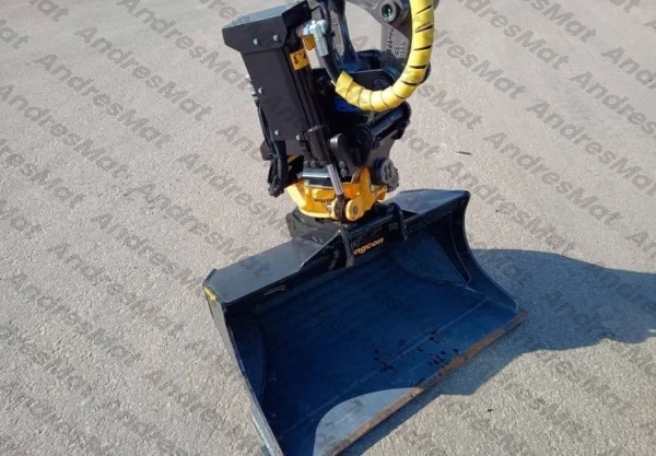 MINI_PELLE_VOLVO_ECR_25D_ENGCON_3GODETS_1751707169324_3_FILI.jpg - AndresMat