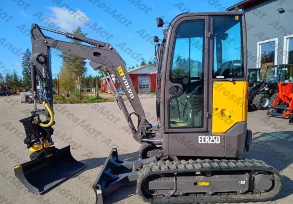 MINI_PELLE_VOLVO_ECR_25D_ENGCON_3GODETS_1751707221159_9_FILI.jpg - AndresMat